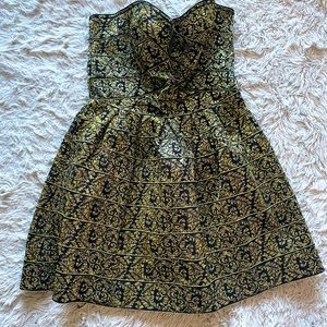 Black/Gold Strapless Party Dress- L
